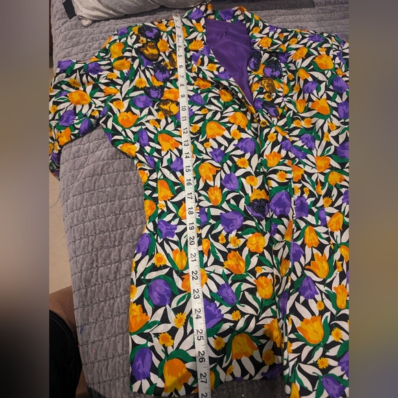 Perfect Vintage Silk Floral Beaded and Purple 80s Reversible Blazer sz M? - Picture 12 of 12